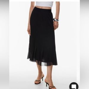 Wilfred Twirl Pleated Skirt